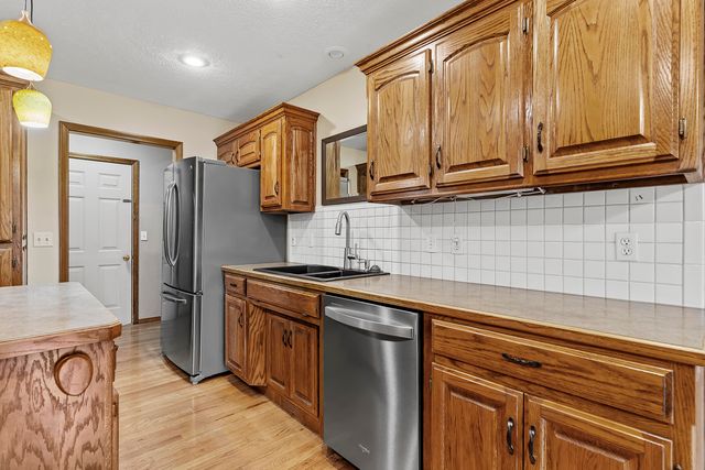 1395 W Evans Street, Springfield, MO 65810