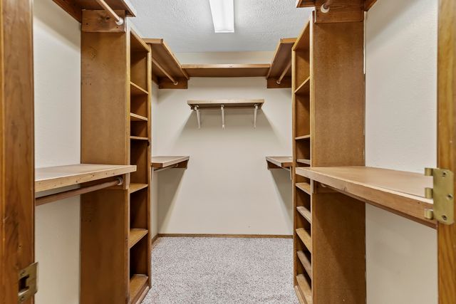 1395 W Evans Street, Springfield, MO 65810