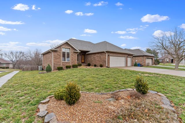 1395 W Evans Street, Springfield, MO 65810