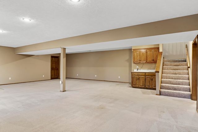 1395 W Evans Street, Springfield, MO 65810