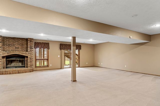 1395 W Evans Street, Springfield, MO 65810