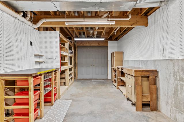 1395 W Evans Street, Springfield, MO 65810