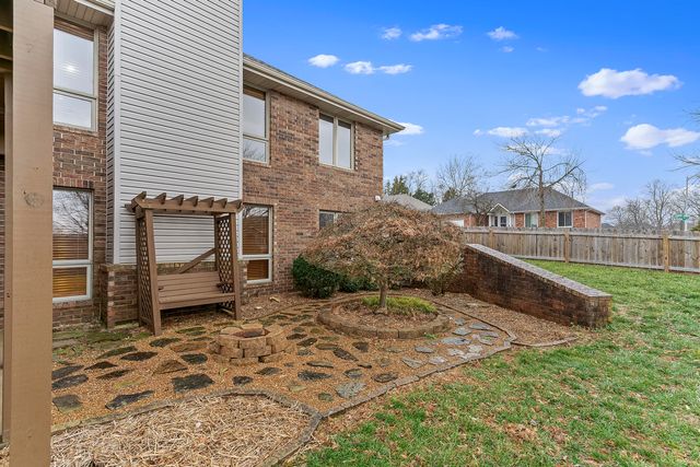 1395 W Evans Street, Springfield, MO 65810