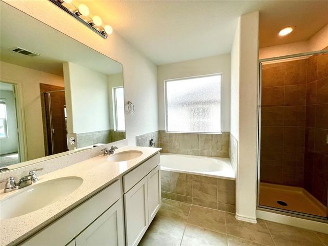 8001 Copper Prairie BND, Lago Vista, TX 78645