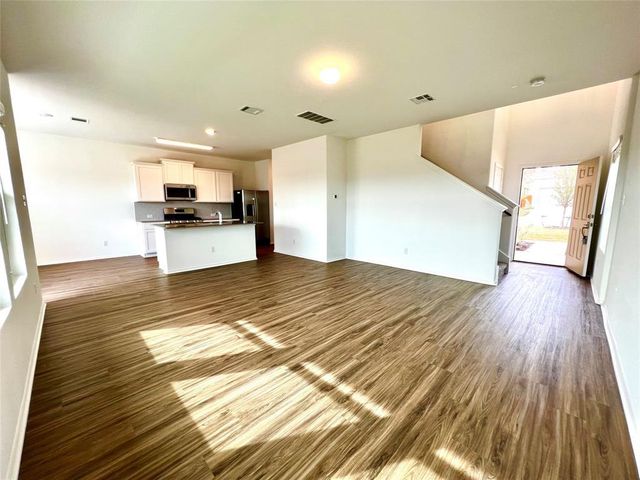 8001 Copper Prairie BND, Lago Vista, TX 78645