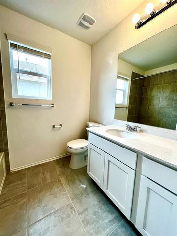8001 Copper Prairie BND, Lago Vista, TX 78645