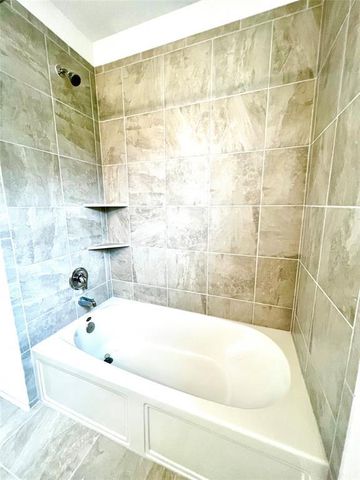 8001 Copper Prairie BND, Lago Vista, TX 78645