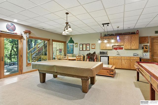 19719 Sterling Court, Plattsmouth, NE 68048