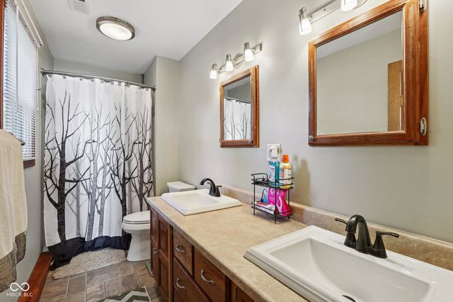 5812 Dartmouth Court, Kokomo, IN 46902