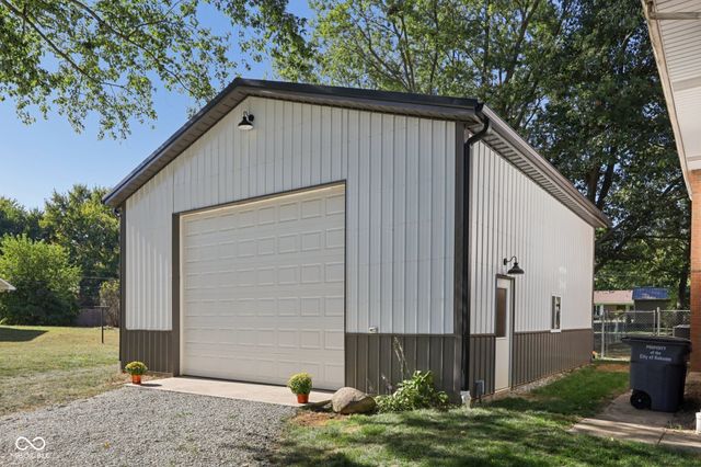 5812 Dartmouth Court, Kokomo, IN 46902