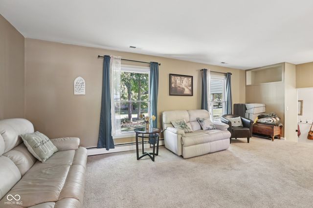 5812 Dartmouth Court, Kokomo, IN 46902