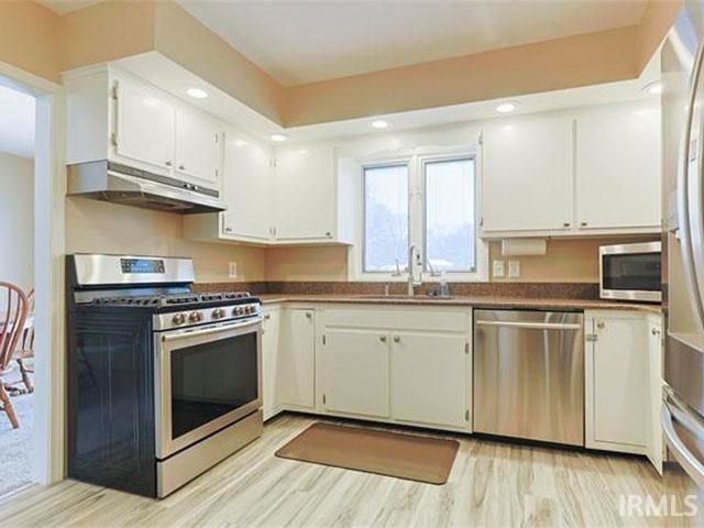 12356 Colby Drive, Mishawaka, IN 46545