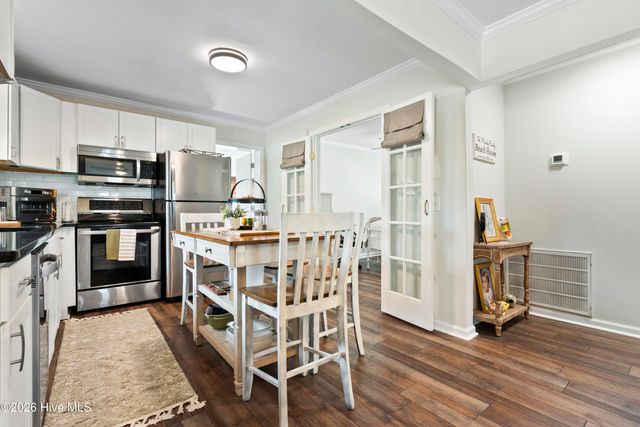 313 Keziah Street, Oak Island, NC 28465