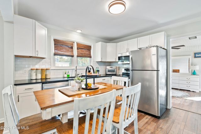 313 Keziah Street, Oak Island, NC 28465