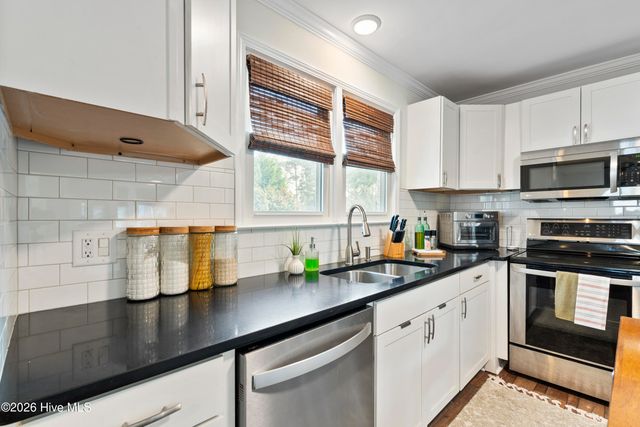 313 Keziah Street, Oak Island, NC 28465