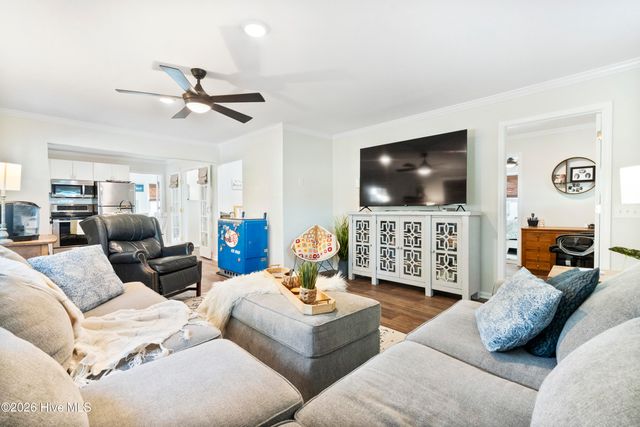 313 Keziah Street, Oak Island, NC 28465