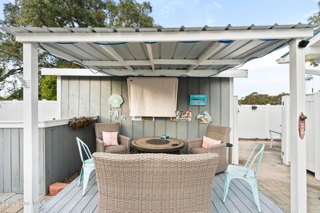 313 Keziah Street, Oak Island, NC 28465