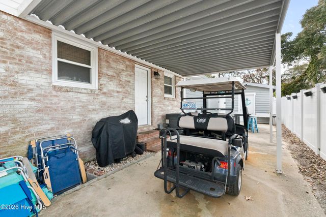 313 Keziah Street, Oak Island, NC 28465