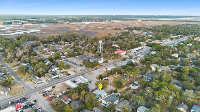 313 Keziah Street, Oak Island, NC 28465