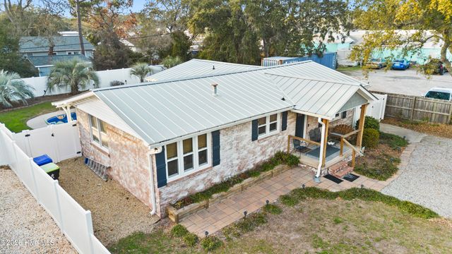 313 Keziah Street, Oak Island, NC 28465