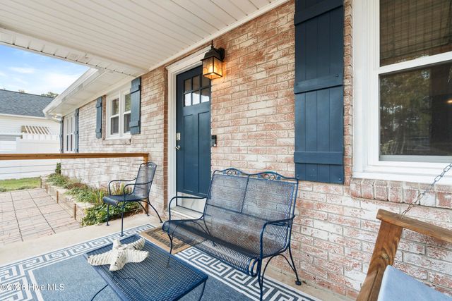 313 Keziah Street, Oak Island, NC 28465