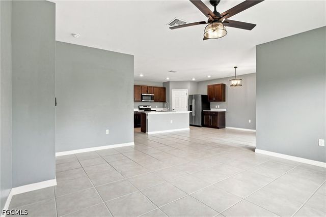3180 Cozumel CT, Cape Coral, FL 33909