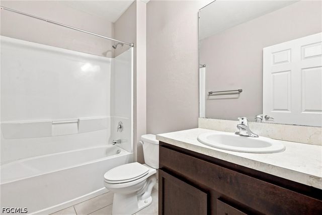 3180 Cozumel CT, Cape Coral, FL 33909