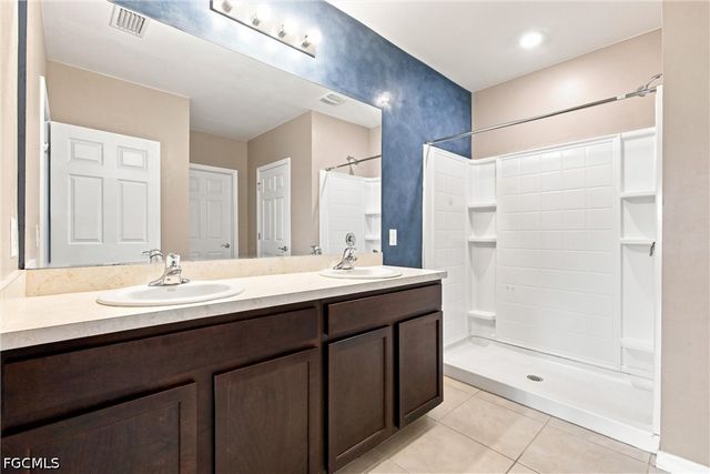 3180 Cozumel CT, Cape Coral, FL 33909