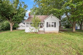 7902 Lovers Lane, Portage, MI 49002
