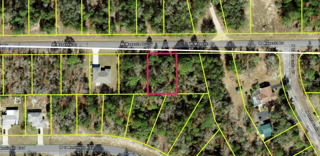 1814 W Magenta Drive, Citrus Springs, FL 34434
