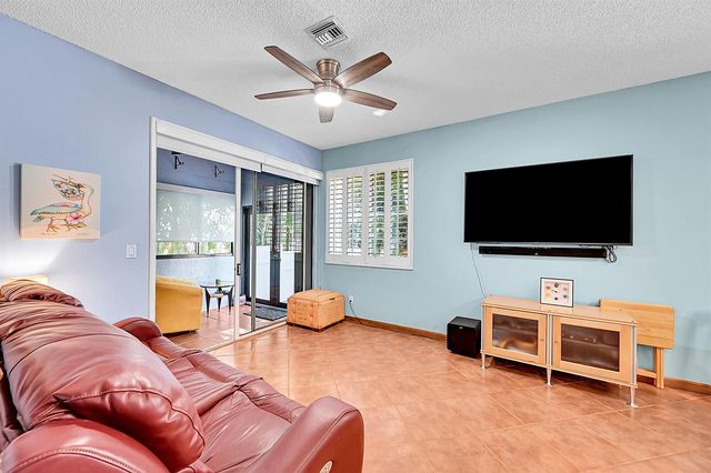 2922 Port Royale Lane S, Fort Lauderdale, FL 33308