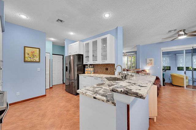 2922 Port Royale Lane S, Fort Lauderdale, FL 33308