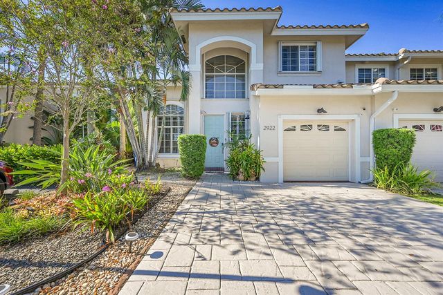 2922 Port Royale Lane S, Fort Lauderdale, FL 33308