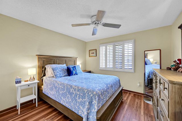 2922 Port Royale Lane S, Fort Lauderdale, FL 33308