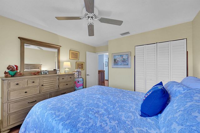 2922 Port Royale Lane S, Fort Lauderdale, FL 33308
