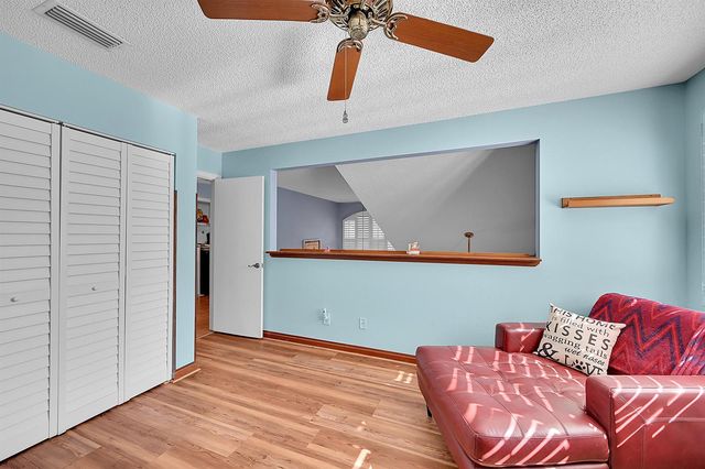 2922 Port Royale Lane S, Fort Lauderdale, FL 33308
