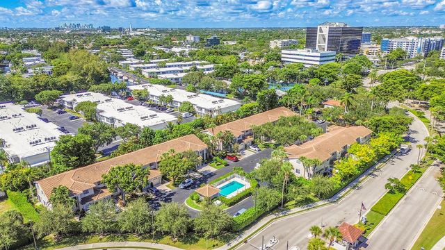 2922 Port Royale Lane S, Fort Lauderdale, FL 33308