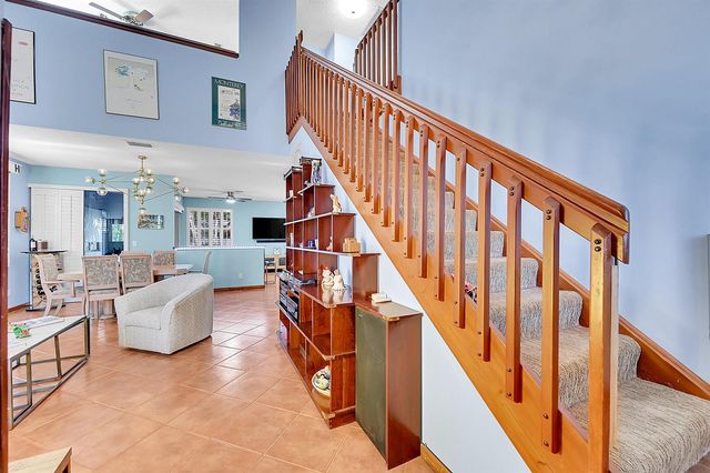 2922 Port Royale Lane S, Fort Lauderdale, FL 33308