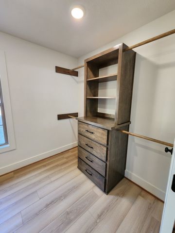 125 Acorn Ln, Hartsville, TN 37074