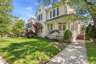 9 Meeting House Lane, Rye Brook, NY 10573
