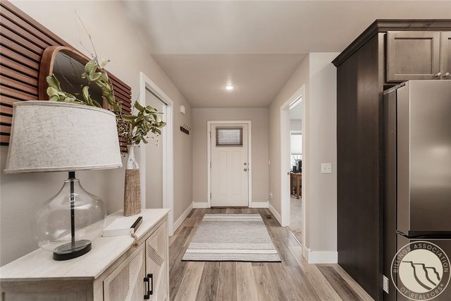 101 Twin Pines Lane, Billings, MT 59106