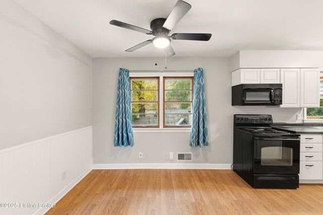 6709 Morocco Dr, Louisville, KY 40214