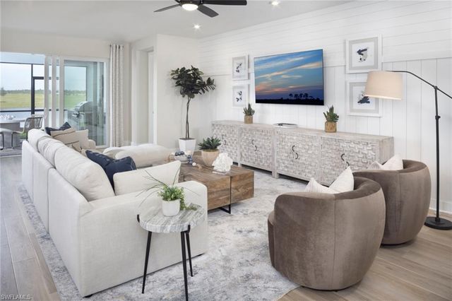 1817 Summerlit AVE, Naples, FL 34114