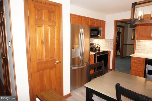 123 SHELLY LN, Delran, NJ 08075