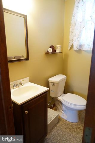 123 SHELLY LN, Delran, NJ 08075