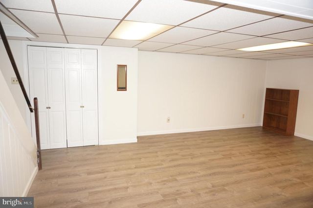 123 SHELLY LN, Delran, NJ 08075