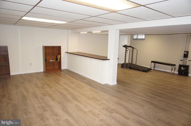 123 SHELLY LN, Delran, NJ 08075