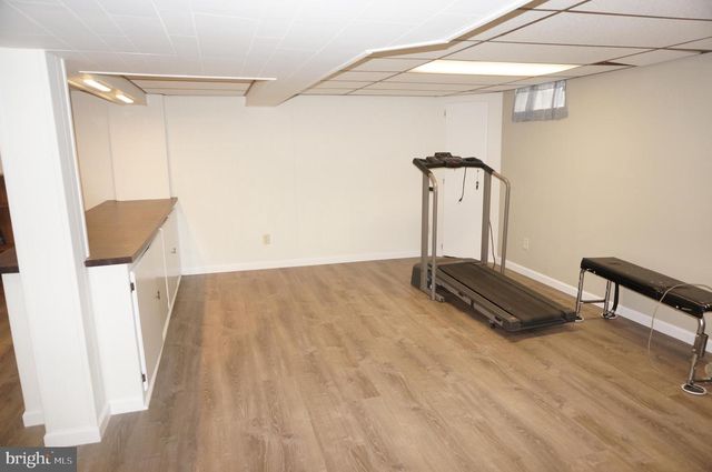 123 SHELLY LN, Delran, NJ 08075