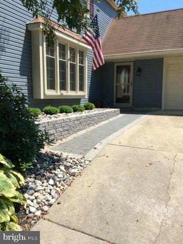 123 SHELLY LN, Delran, NJ 08075