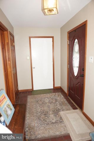 123 SHELLY LN, Delran, NJ 08075